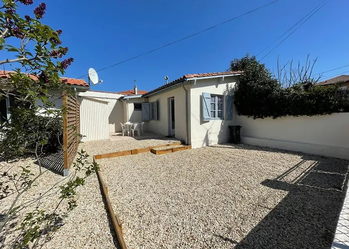 Maisonnette De L\'Aiguillon